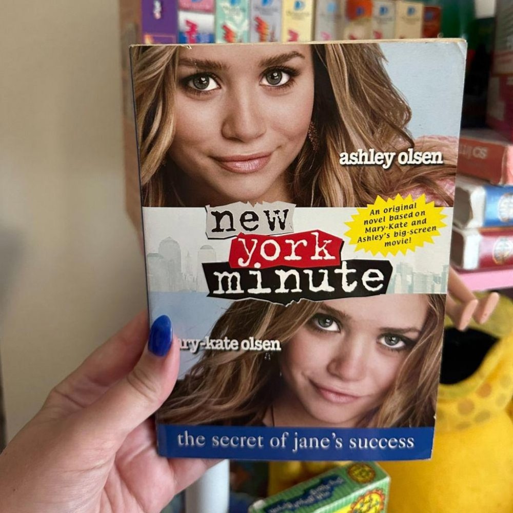 NEW YORK MINUTE BOOK